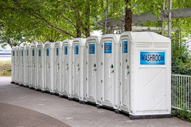 Best Porta potty delivery and setup  in Kettering, MD