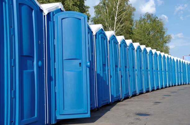 Best Portable restroom trailer rental  in Kettering, MD